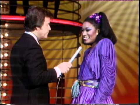 Dick Clark Interviews Bonnie Pointer - American Bandstand 1980