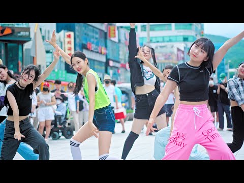 블랙도어(blackdoo) NMIXX(엔믹스) - O.O Dance Cover@220730 해운대 버스킹 직캠/Fancam