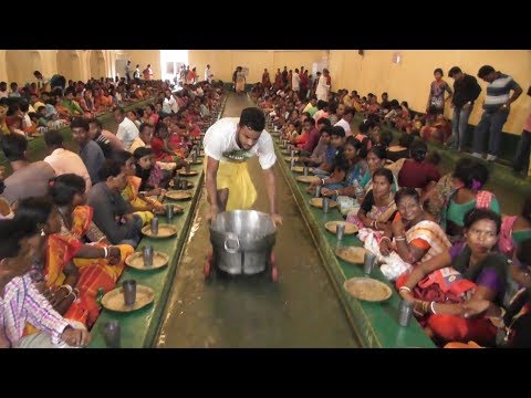 Lakhs of People Eating Bhog in The Occasion of Lord Krishna Birthday  | ISKON Temple Mayapur Video