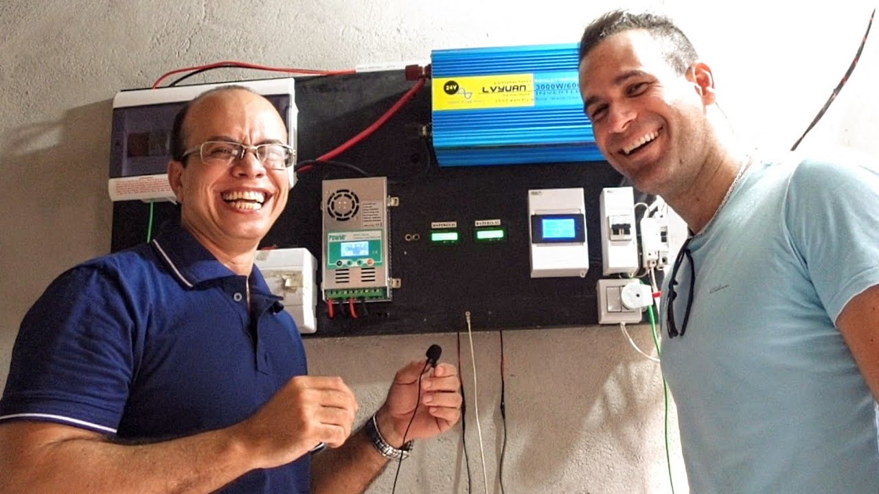 Com esse PEQUENO sistema de ENERGIA SOLAR dá pra ligar muita coisa | Vando Morais