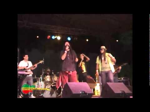 Newtone Ft Lennox & Don Carmelo Gomba Jahbari - Cuando (En vivo) Anfiteatro Tito Puente