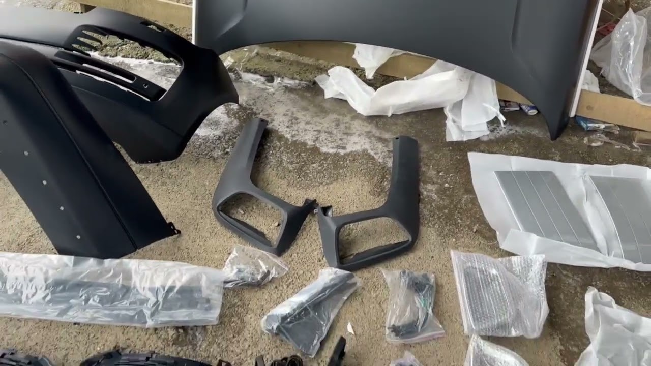 Range Rover IV L405 2013-2021 гг. Комплект рестайлинга в SVA 2018+ (с фарами) Video 2