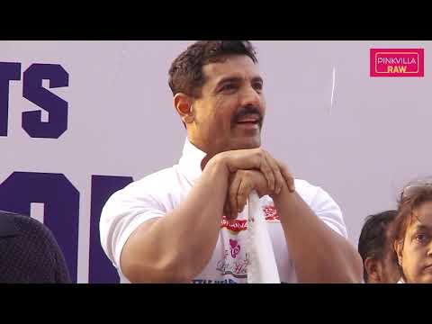 download lagu mp3 mp4 John Abraham T Shirt, download lagu John Abraham T Shirt gratis, unduh video klip John Abraham T Shirt