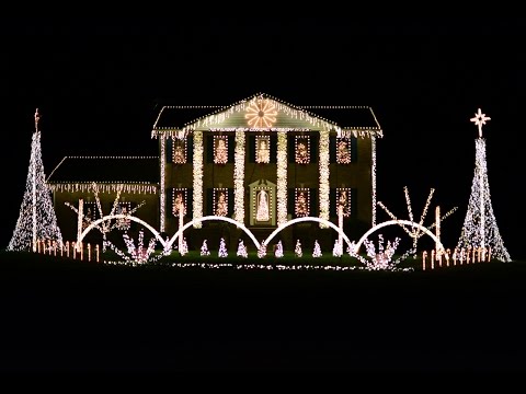 Epic Dubstep Sail remix Christmas Light Show