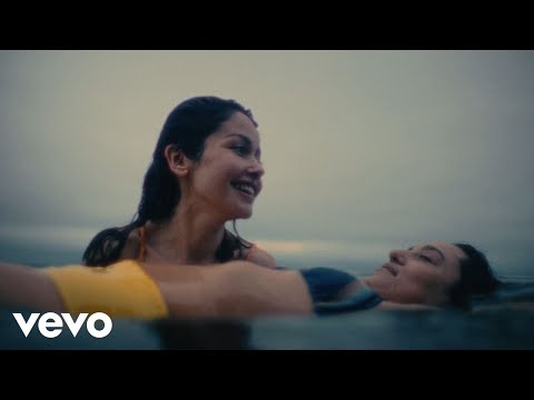 Unknown Mortal Orchestra - Layla (Official Video)