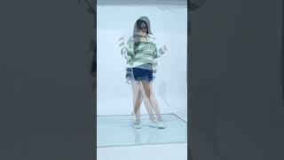 Download lagu Lidya Danira 1 mp3 Download lagu Lidya Danira 1 mp3