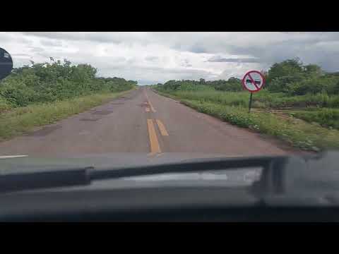 Enfrentando os buracos de Amontada para Miraima Ceará. 