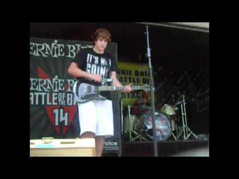 I Call This Safety - Charbroiled. Montreal Warped Tour 2010