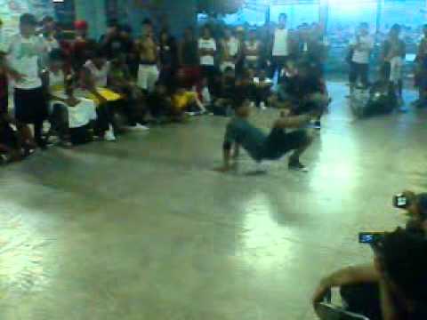1° BATTLE ON SUNDAY  ROXO NATIVOS CREW VS KIEL SALESIANOS CREW