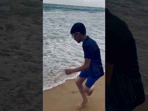 Enjoying #poonakaluloading at #kovalam beach #waltairVeerayya #ashwatthama #boss #dsp #chiranjeevi
