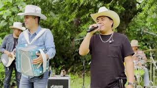 Azares del Norte - Juramos Amarnos (En Vivo)