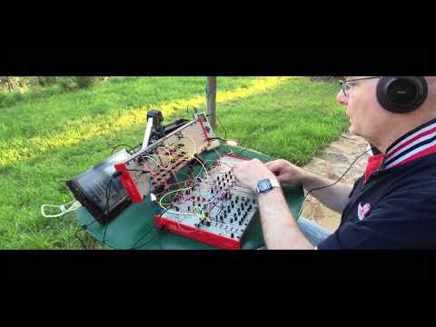 Open air experimental improvisation in Tourtour (France)