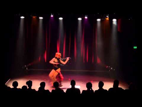 Headliner Masterclass & Act Development Student Solo Debuts- Bombshell Burlesque & Beauty Academy