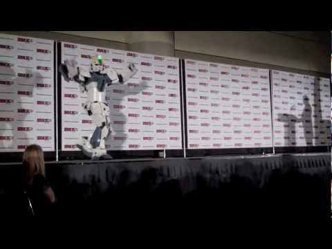FanEx2012-Masquerade-Entry44-Gundam