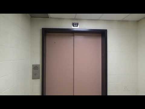 2018: 1990 Dover Impulse Hydraulic Service Elevator @ Madigan Lab UIUC