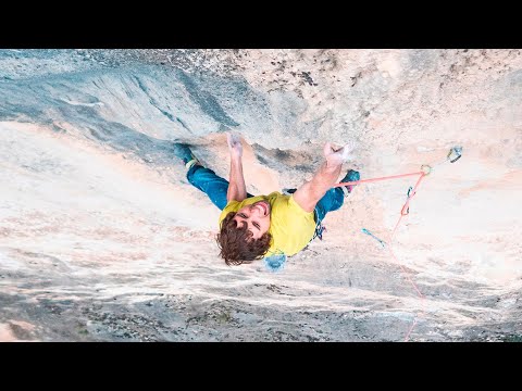 Revolucionarios de marca blanca - Alex haciendo la primera ascensión