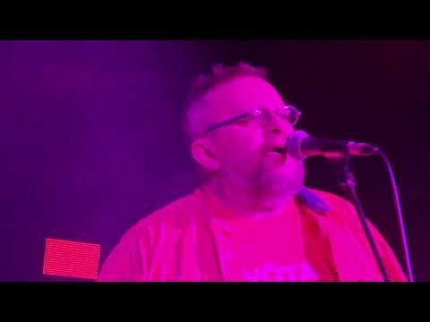 Jumalaga Puberteet, Singer Vinger KuKu soolaleivapidu Kinomajas Uus algus Uuel tänaval dets 2025