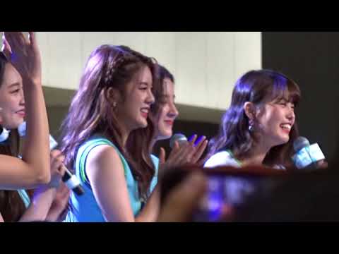2018.08.11 KCON LA - Momoland STAR Live Talk