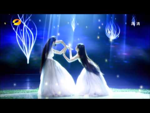 Famous long hair dancer Yang Liping and her niece Wei Caiqi