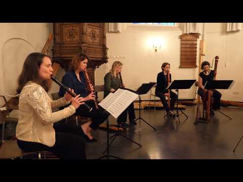 Sören Sieg: African Christmas. 2. Where shall we go. Performed by Seldom Sene.