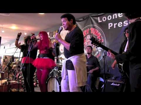 Chubby Checker at Looney Tunes