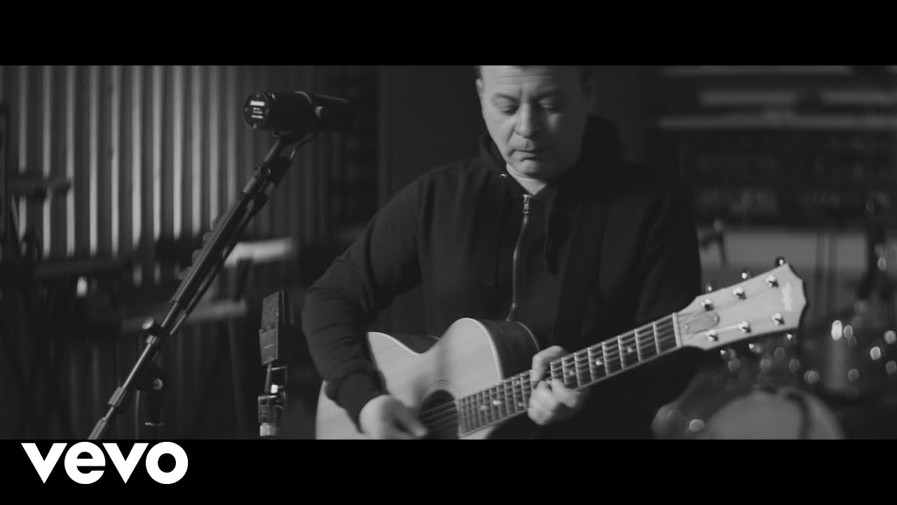 Manic Street Preachers - Dylan & Caitlin (Live Acoustic) ft. The Anchoress - YouTube