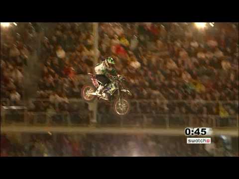 Eigo Sato's 2nd place run @ Red Bull X-Fighters Calgary 2009