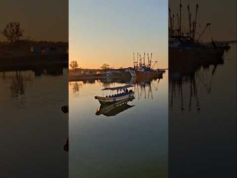 Amanecer en Puerto El Triunfo, Usulután.