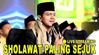 Download lagu SHOLAWAT TERBARU HABIB ZAIDAN PALING MERDU 15 OKTOBER 2026 mp3
