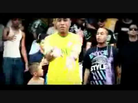 Cosculluela Ft. John Jay - Si Te Me Pegas (Video Music)