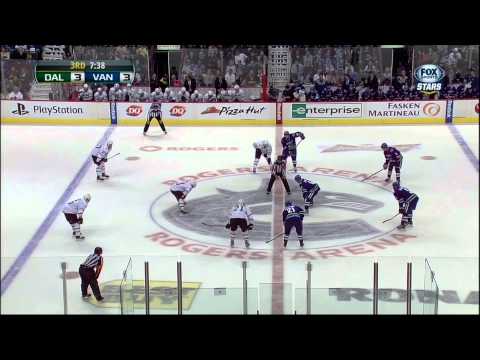Antoine Roussel  goal Feb 15 2013 Dallas Stars vs Vancouver Canucks NHL Hockey