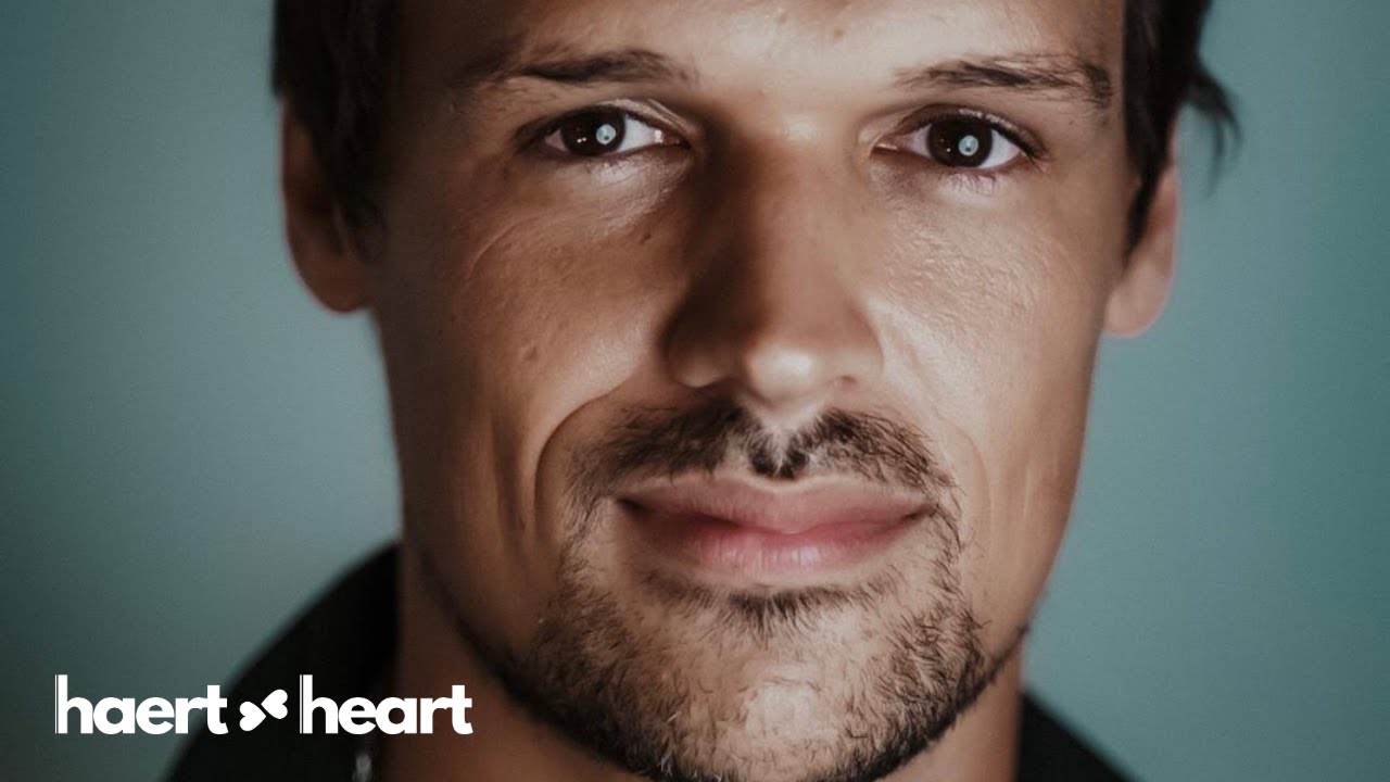 ​​6 Things A Man Will Do When He Wants a Long Term Relationship With You