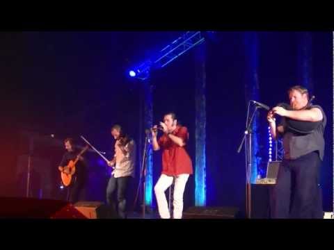 Le groupe E-Leizh à YAOUANK 2012 [Plinn]