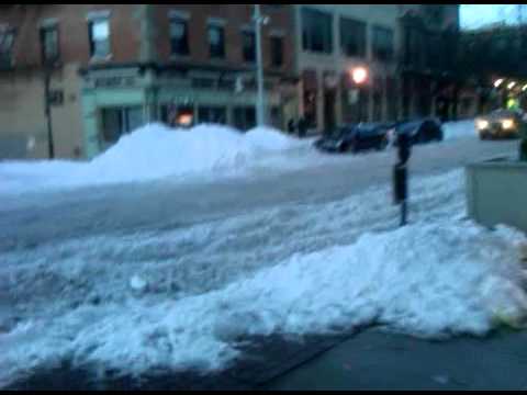 Como se ven la 66 main st en Yonkers despues de la tormenta de nieve