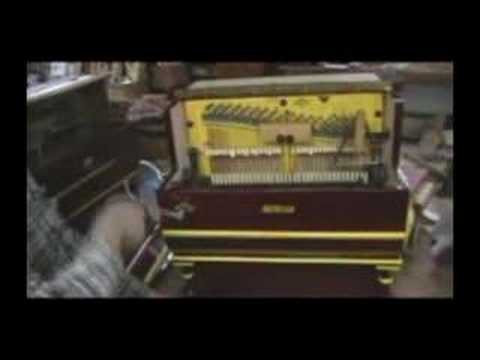 Faventia spanish street piano