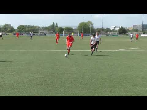 14 mei 22 JSV Nieuwegein 1 - VV De Meern 1 com 0-7 hard zat Abel