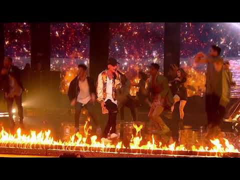 Justin Bieber   Love Yourself & Sorry   Live at The BRIT Awards 2016 ft  James Bay mp4 for channel p