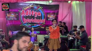 Download lagu Santi Mahendra - Hasrat Murni || Live Cover (Elvie Sukaesih) mp3