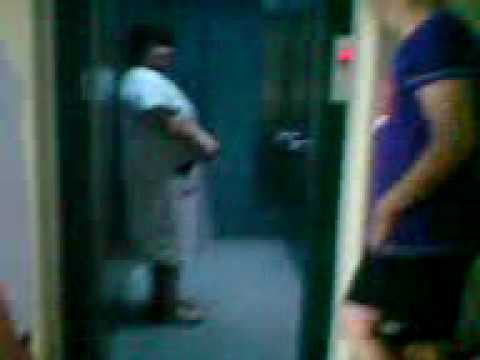 Putzfrau verarscht :D