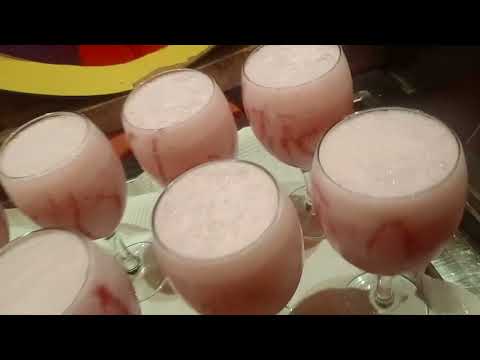 strawberry shakes #shakeslovers #Tawaicecream