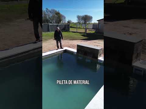 Entrega de piscina en Coronel Moldes