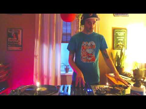 Max Hebert - RECORD BOX 003 - 100% Vinyl DJ Set @ Lazydaze, Toronto (12.31.2020)