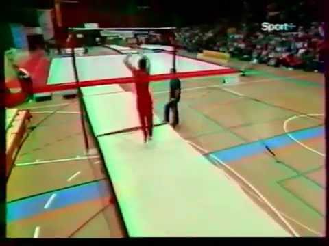 Razvan SELARIU (ROM) HB - 2005 Arthur Gander memorial