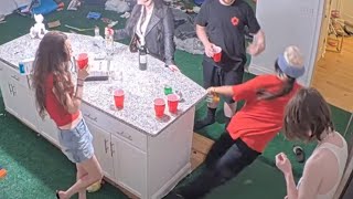 Josie Falls [With Chat] ~ Fishtank.live