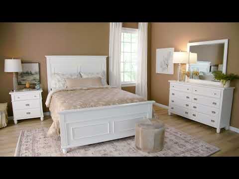 Bundle & Save: Bob's Spencer Bedroom (30s)