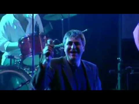 Possession (w/Mark Burgess) · THE SOUND ADRIAN BORLAND @ Paradiso Amsterdam 2006 [15/20]