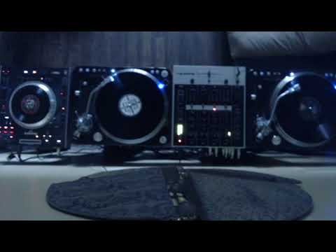 Club 6400 Live Vinyl DJ Mix 100