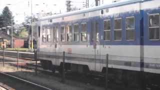 preview picture of video 'Elektrotriebzug 4020 der ÖBB im Bahnhof Sigmundsherberg'