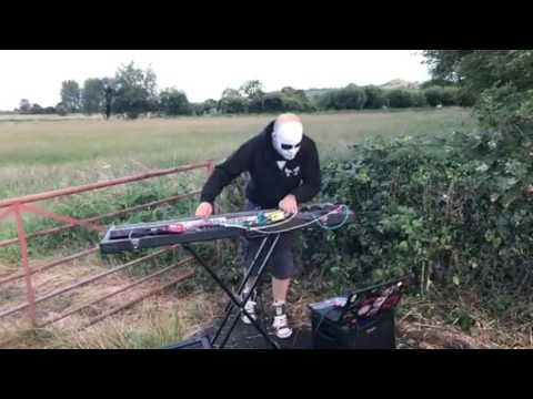 Pierrot The Acid Clown - live in glastonbury