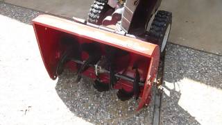 preview picture of video 'Mound City Auctions Past Auction Snow Blower at our Oct 6, 2014 Auction'
